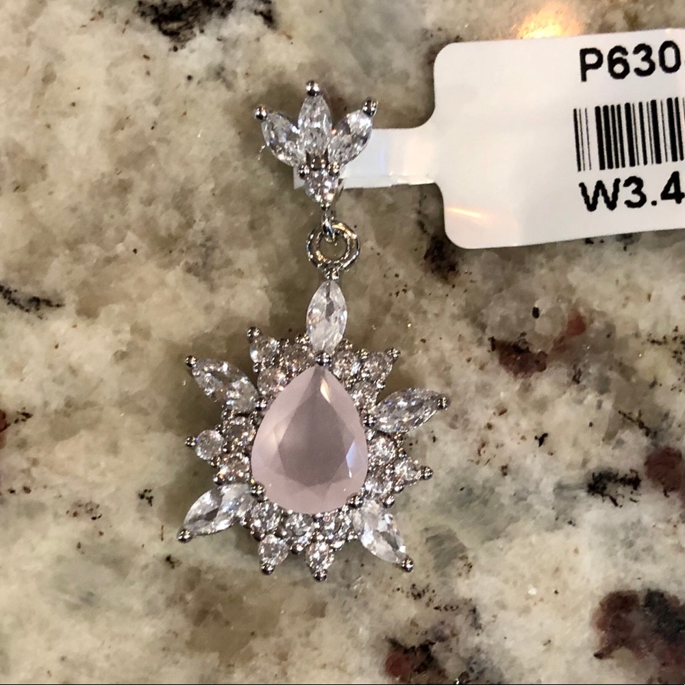 Rose quartz and white sapphire pendant